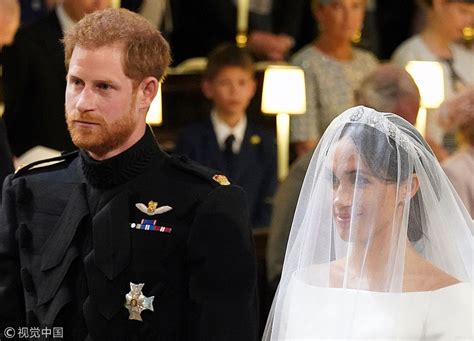 哈里王子与梅根婚礼现场：新娘美翻了娱乐环球网