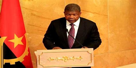 Chefe De Estado Angolano Reconhece O Dinamismo Da Comunicação Social Notícias De Angola