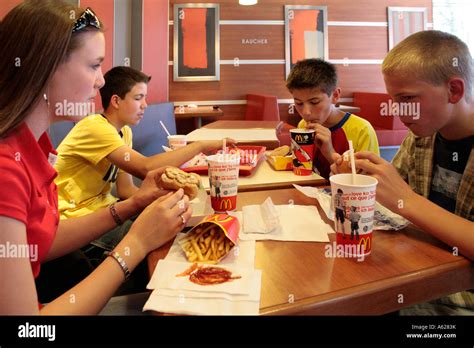 Eating Mcdonalds Kids Hi Res Stock Photography And Images Alamy