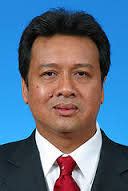 Datuk haji abdul rahim bakri (born 11 april 1961) is a malaysian politician. Dunia Tanpa Sempadan: SENARAI NAMA DAN GAMBAR MENTERI ...