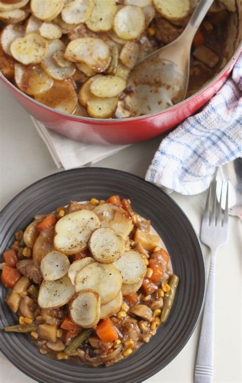 Scoop yourself a big bowl after a long rainy walk home. Vegetarian sausage hotpot | Veggie sausage, Vegan stew ...