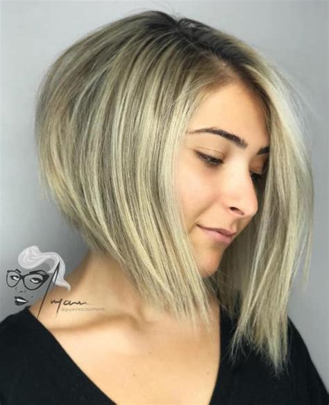 Conseils coiffure femme visage rond. Quelle Coupe Courte Adopter Pour Un Visage Rond