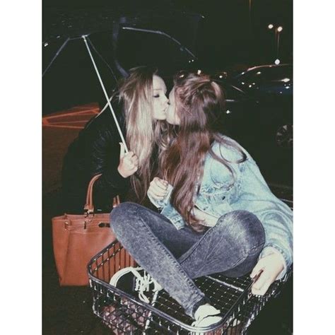 Lesbian Couples Liked On Polyvore Featuring Backgrounds Lesbian And Pictures Cute Lesbian