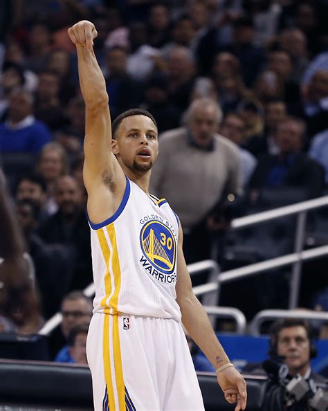 Stephen Curry Hits His 400th Three Pointer Of The Season