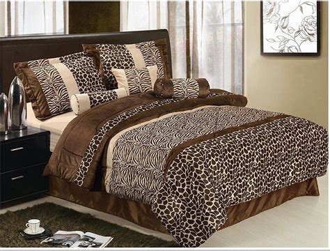 Shop latest giraffe bedding set online from our range of home & garden at au.dhgate.com, free and fast delivery to australia. 7 Piece Safari Zebra / Giraffe Animal Print Brown Micro ...