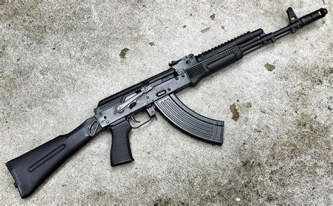 Ak 47 Full Hd Wallpaper And Background Image 2048x1272 Id633419