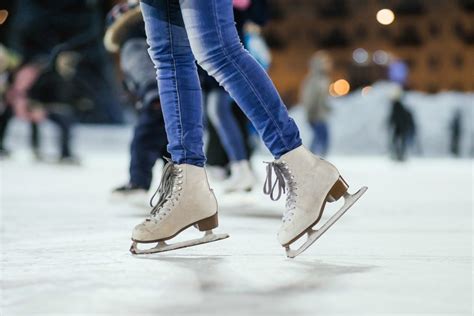 Five Places To Ice Skate For Free In Philly Philadelphia Magazine