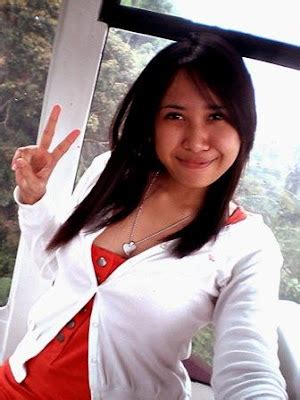 Siswa SMA Ketahuan ML di WC Sekolah: Awek Happy-Gambar Bogel - Gambar Bogel