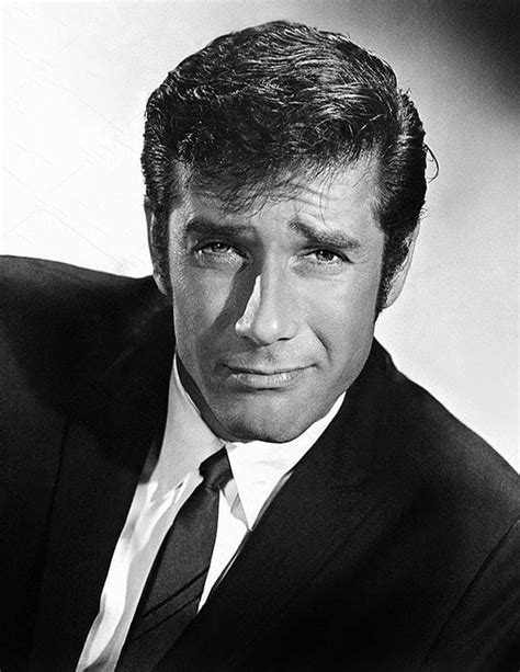 Robert Fuller