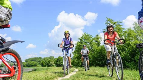 Ist der sattel zu hoch eingestellt, kann es zu schmerzen in der hüfte kommen. Fahrradtour im Spätsommer von Passau nach Wien bei dei