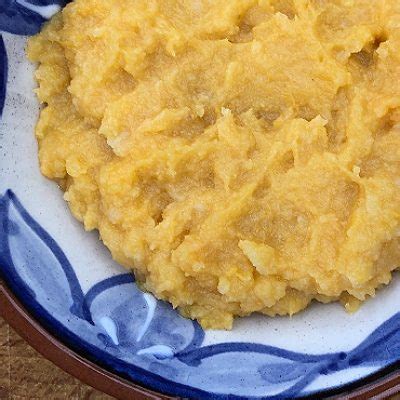 Knolselderijpuree van zoete aardappel Groentehapje