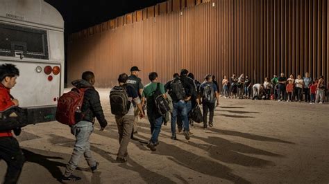 Border Under Control Of Cartels Not The Us Yuma Residents Say As Gangs Rake In Billions Off