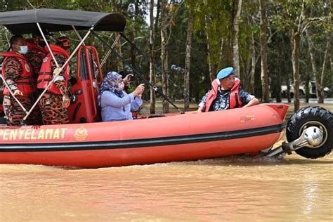 Mangsa Banjir Di Pahang Terus Mendapat Perhatian Ydpa Malaysiagazette