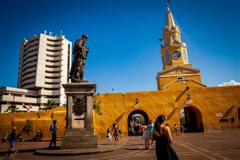 Walled City Of Cartagena A Shopping And Eating Hub Lulo Colombia Travel
