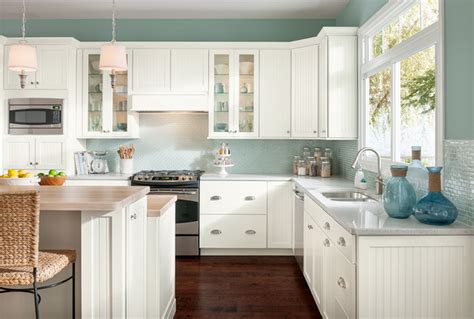 Linen White Kitchen Cabinets