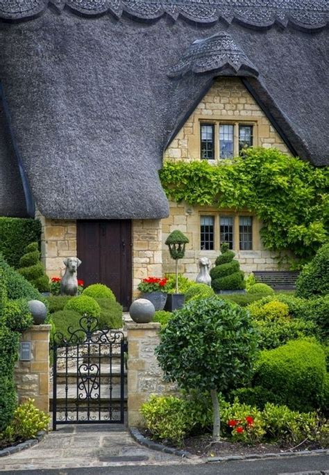 10 Awesome Cottage Ideas You Can Build Yourself To Add Beauty To Your