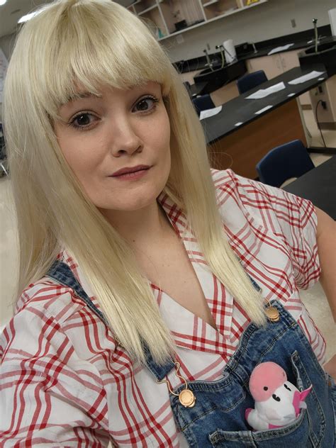 I M A Teacher And I Wore My Claire Cosplay For Halloween Today Nobody Got It Lol R Harvestmoon