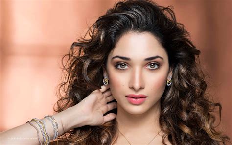 Tamanna Hd Indian Celebrities 4k Wallpapers Images Backgrounds