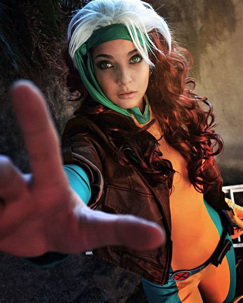 Rogue Cosplay By Shermie Cosplay Rcosplaygirls