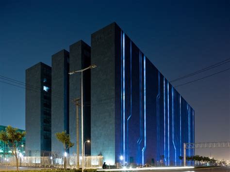 10 Most Incredible Data Centers On Earth