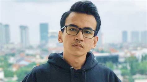 Profil Dan Biodata Adam Deni Penggiat Media Sosial Jadi Tersangka Kasus