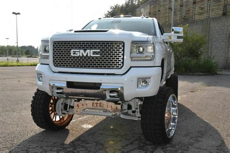 ~ gmc sierra ~ 1 more for sale. well customized 2015 GMC Sierra 2500 Denali crew cab for sale