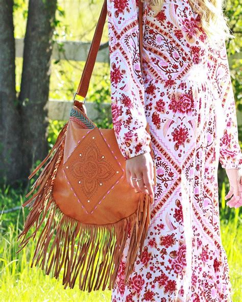 Capsize Leather Fringe Bag Bohemian Style Bag Look Hippie Chic Looks