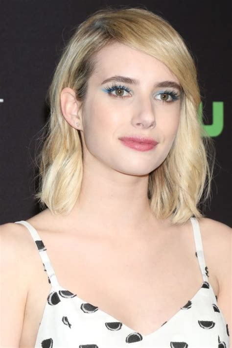 Emma Robertss Hairstyles Over The Years Headcurve