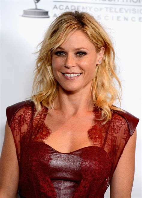 Julie Bowen In Red Leather Myconfinedspace