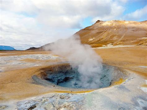 Iceland Is Drilling A Giant Hole Not For Oil But For Geothermal
