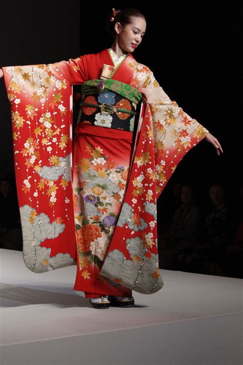 Kimono Traditional Kimono Traditional Japanese Kimono Japanese