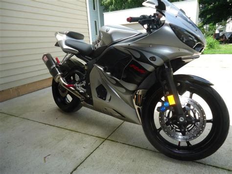04 Yamaha R6 All White No Reserve For Sale On 2040 Motos