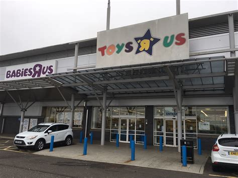 Administrators have failed to find a buyer for the nation's it is therefore with great regret that we have made the difficult decision to make a number of positions redundant at the company's head office in. Sponsored: Toys "R" Us Dundee expected to be full to the ...