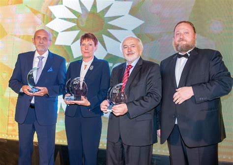 Sws Získala Ocenění Management Excellence Award Rmolcz Web Denní