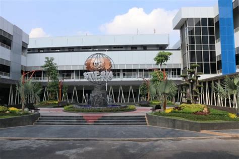 Namun menjadi yang terdepan dalam pembangunan teknologi informasi saja tak cukup. Jurusan Kuliah STIESIA Surabaya dan Akreditasinya 2019/2020