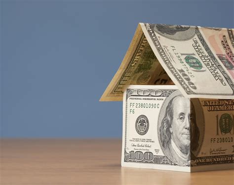Americans Are Tapping Into Home Equity Again