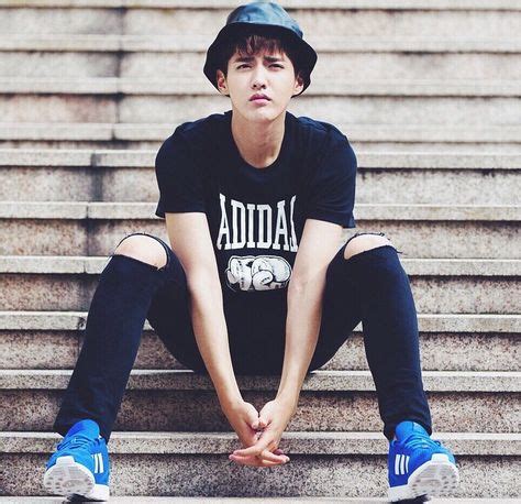 Here a 6 fun facts about luna. Kris & Adidas | Celebrities, Wu yi fan, Kris wu
