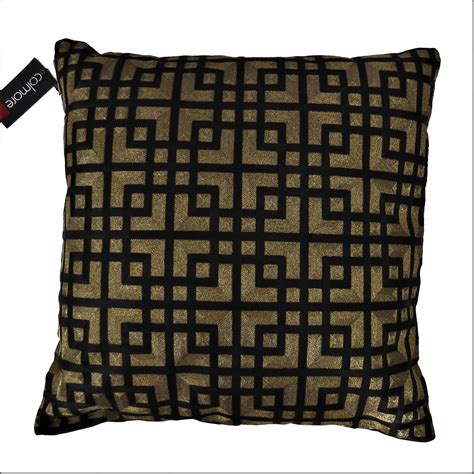 These cushions add glamour and disco fever to every sofa. Kissen Deko Sofa Zierkissen Gold Schwarz Modern Colmore 50 ...