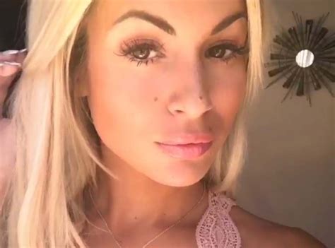 Watch the best short videos of carla moreau ❤️(@carla_moreau_carla). Carla Moreau en détresse : La candidate des Marseillais est au plus mal sur le lieu du tournage ...