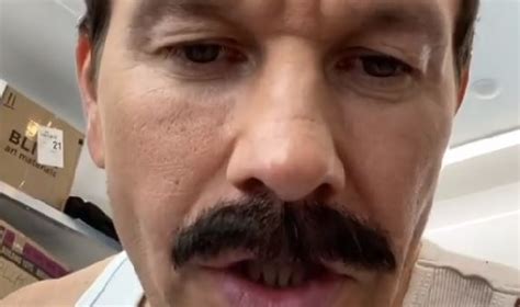 Take A Look At Mark Wahlberg Sully Mustache In Uncharted Movie