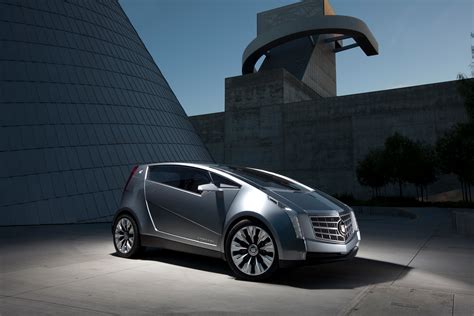 Cadillac Urban Concept Hybrid Unveiled Gm Volt Chevy Volt Electric