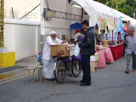 Fakhrul haziq 07 may 2016. 2013 Karipap, Singapore | xtemujin 360°Resources, Singapore