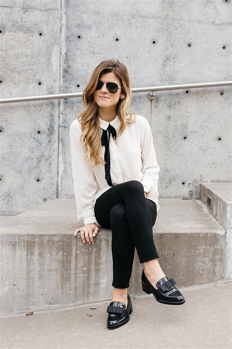 Fall Business Casual Outfit Chic Black And White Look For Work
