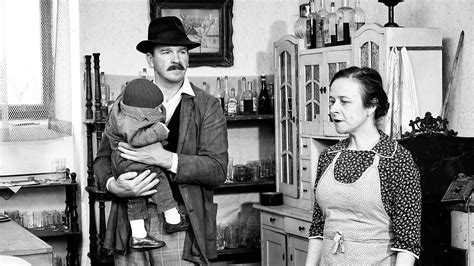 Tento film s názvem krajina ve stínu je dostupný také ke stažení zdarma. Krajina ve stínu (2020) - Recenze, Galerie, Videa a Články