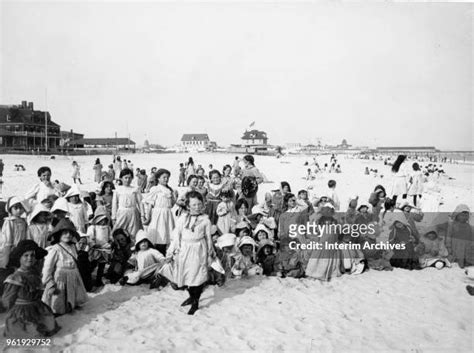 Rockaway Beach Ny Vintage Photos And Premium High Res Pictures Getty
