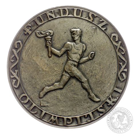 Srebro wywalczyły w konkurencji k2 500 m kajakarskich regat karolina naja i anna . POLSKI KOMITET OLIMPIJSKI - TOKIO INNSBRUCK 1964, medal ...