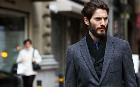 Η μεταφορική καραβασ δραστηριοποιείται στην ανάπτυξη αποθηκευτικών χώρων. Γιώργος Καράβας: Μιλά για την καριέρα και την οικογένειά ...