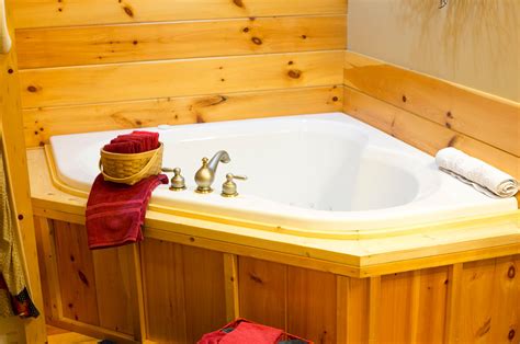A few of the most popular hotels near berlin creek & blue river galleries are st. Blessings Cabins & Lodge in Berlin, Ohio Amish Country