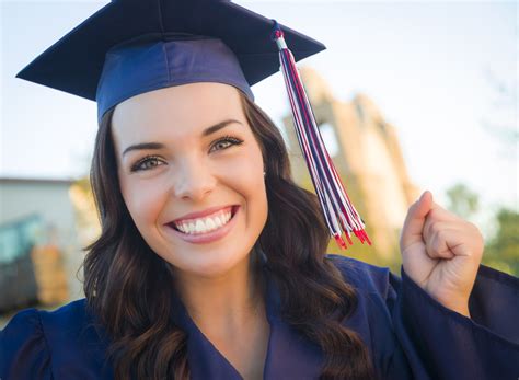 10 Exciting Jobs for College Grads - USA TODAY Classifieds