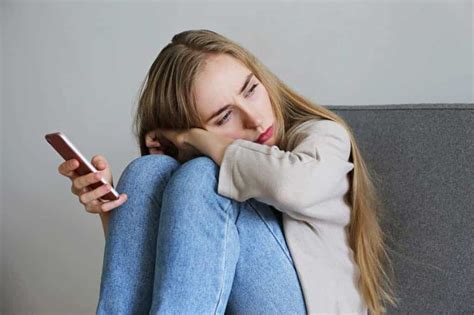 Are you about to enter to the cinema and she is there? How To Tell If An Aries Woman Doesn't Like You - Love Tips ...